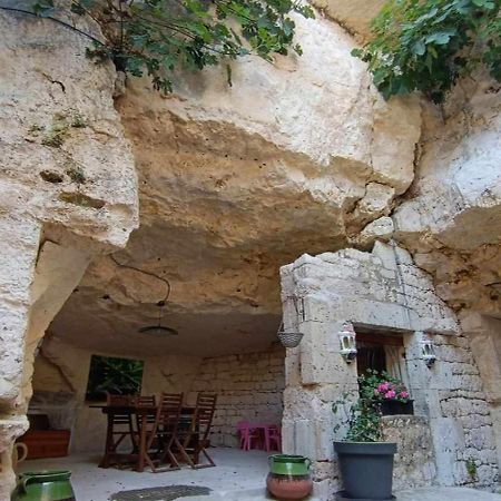 Meuble De Tourisme Petit Chail Saint Savinien Zewnętrze zdjęcie