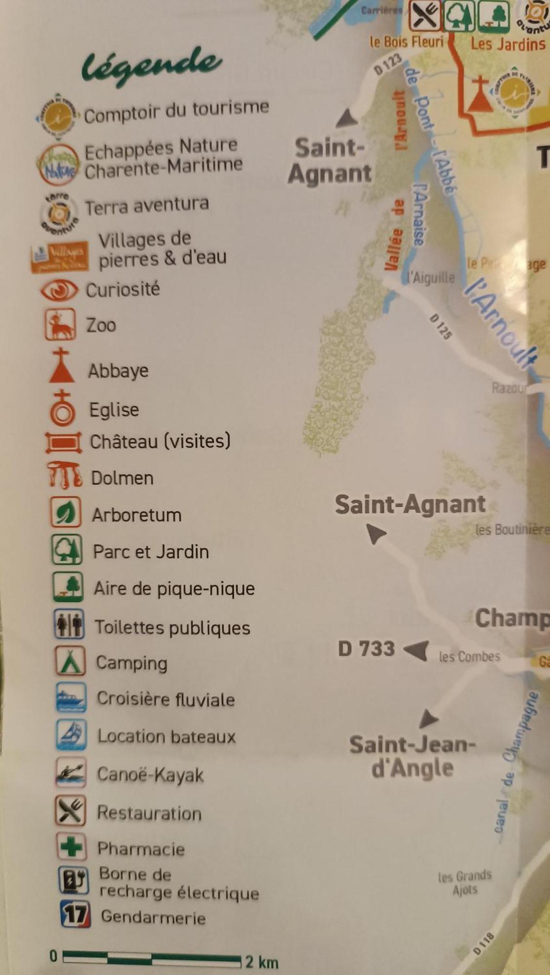 Meuble De Tourisme Petit Chail Saint Savinien Zewnętrze zdjęcie