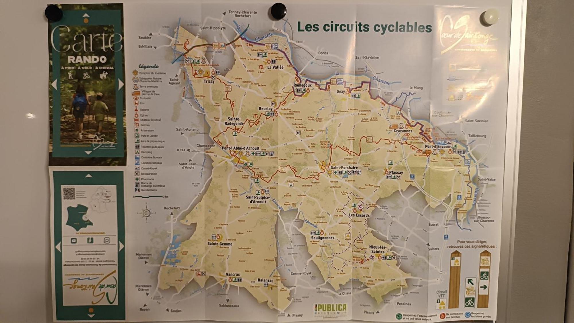 Meuble De Tourisme Petit Chail Saint Savinien Zewnętrze zdjęcie