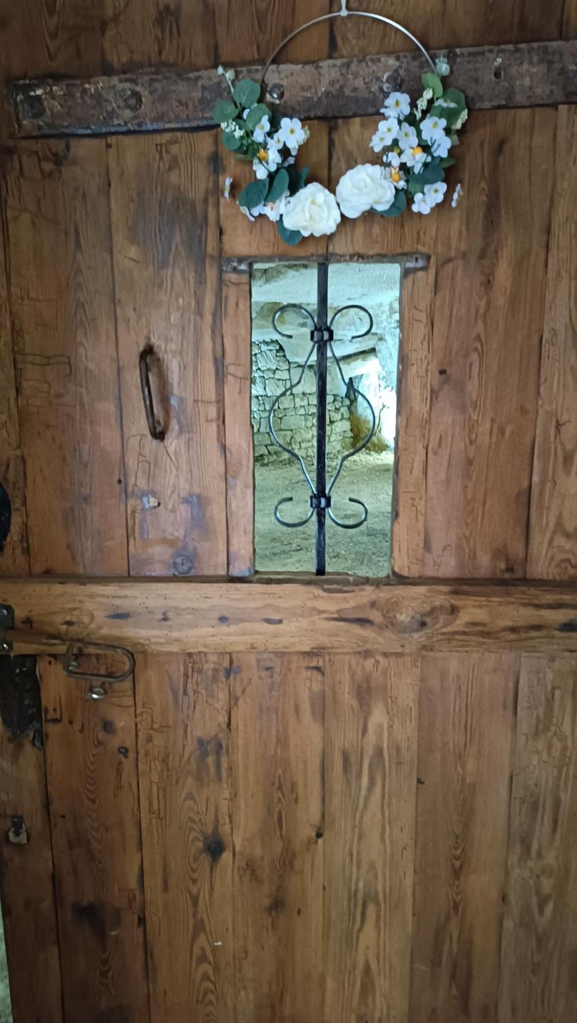 Meuble De Tourisme Petit Chail Saint Savinien Zewnętrze zdjęcie
